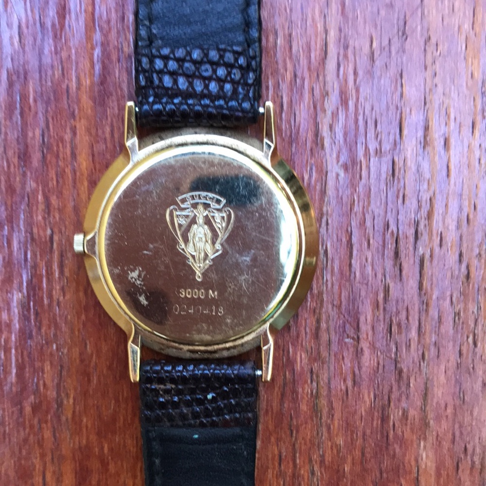 Unisex GUCCI 3000M Iconic Wristwatch Gold Plated Orig Lizard Strap. NEW BATTERY! - Picture 9 of 14